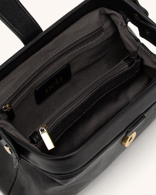 Marianne’s Refined Classic | Crossbody Bag